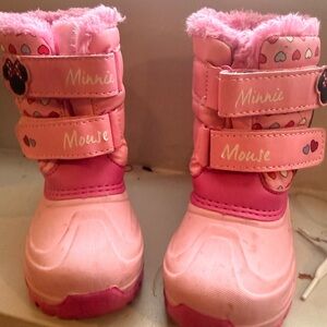 Pink Minnie Mouse Winter Boots